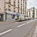 Nice Apartment For 4 ** Rosa Parks - Paris **